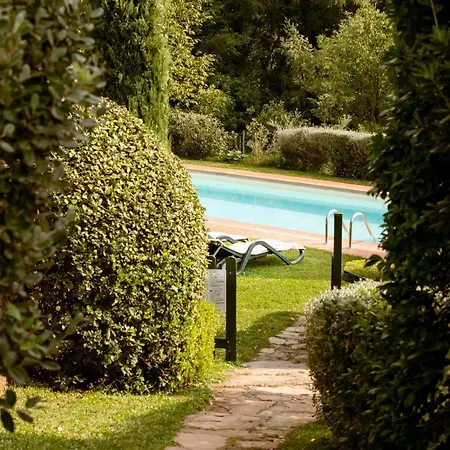 Casetta Di Butia, Iris * Λούκα