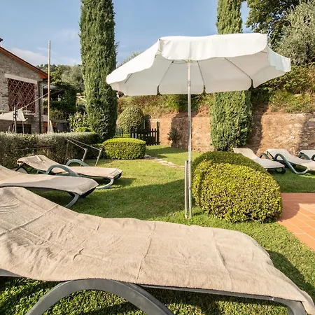 Apartment Casetta Di Butia, Iris
